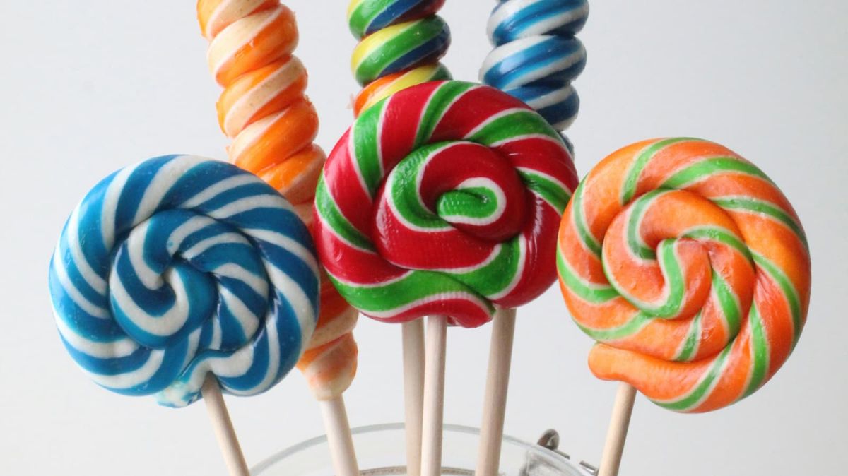 Jar full of lollipops