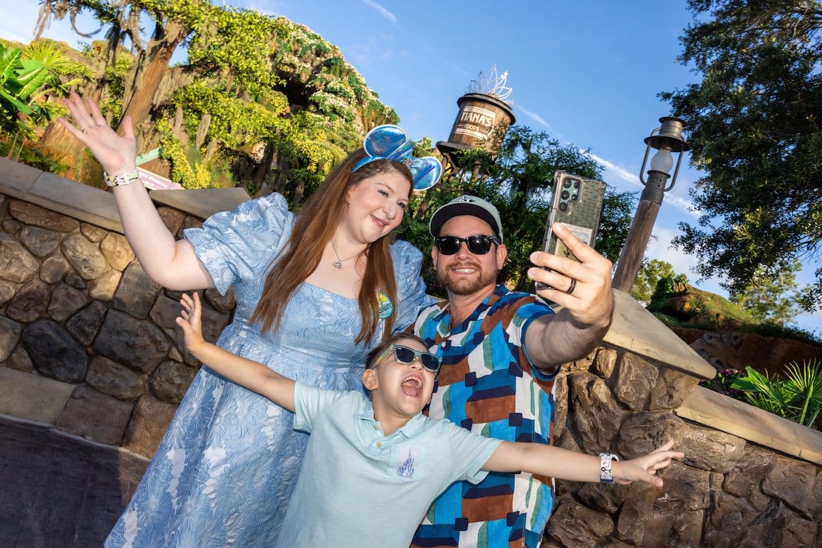 Tiana's Bayou Adventure opening day.