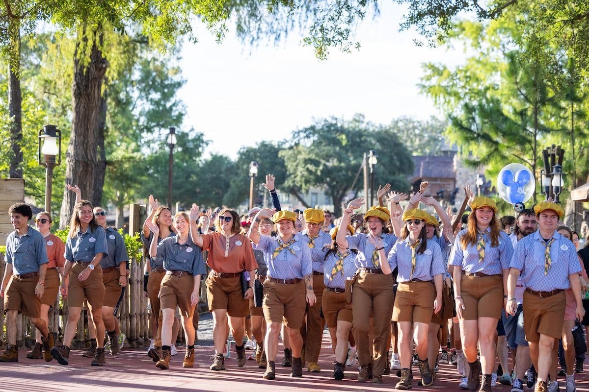 Tiana's Bayou Adventure Cast Members