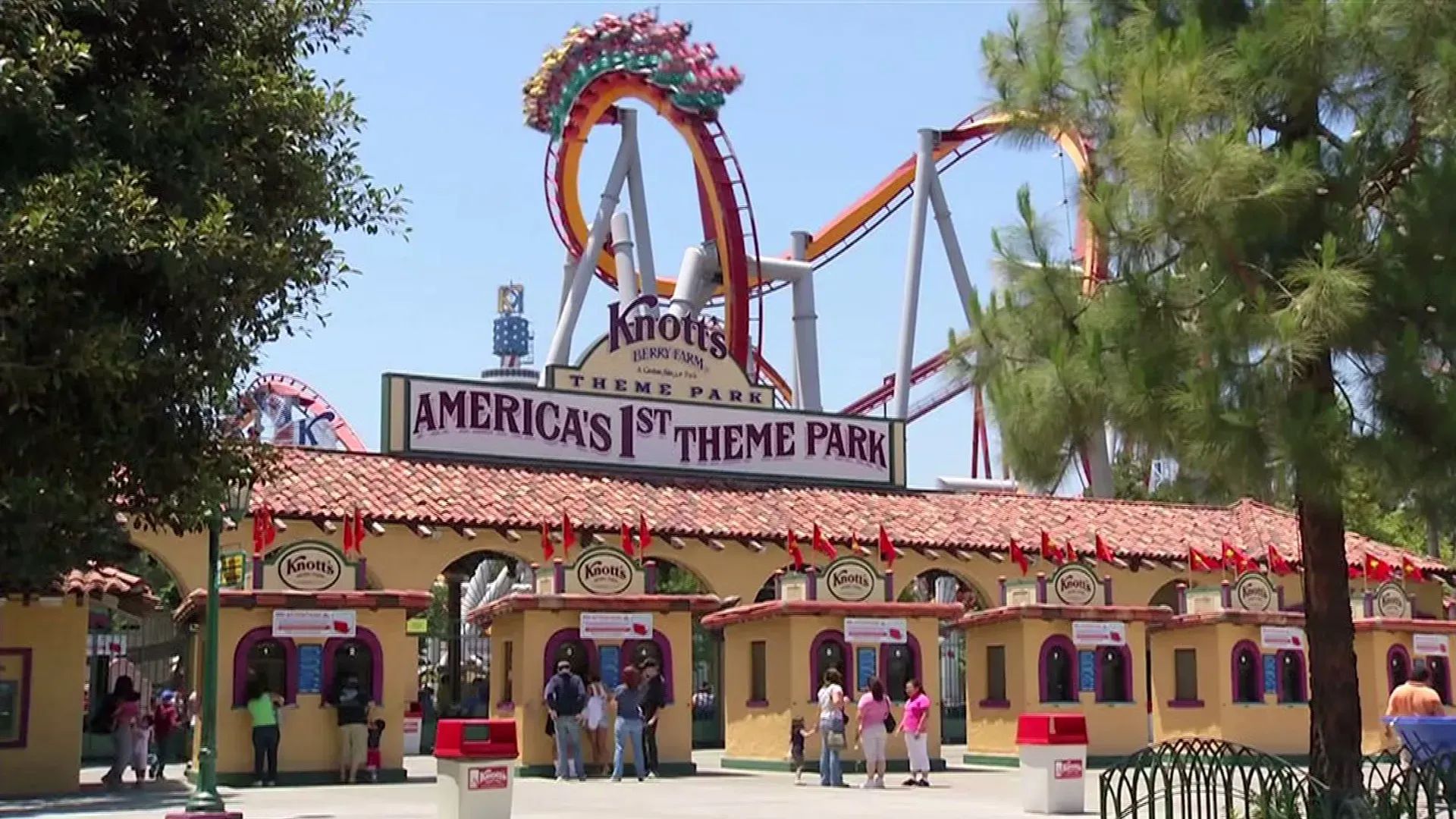 BREAKING: Knott's Berry Farm Officially Re-Opening May 21!