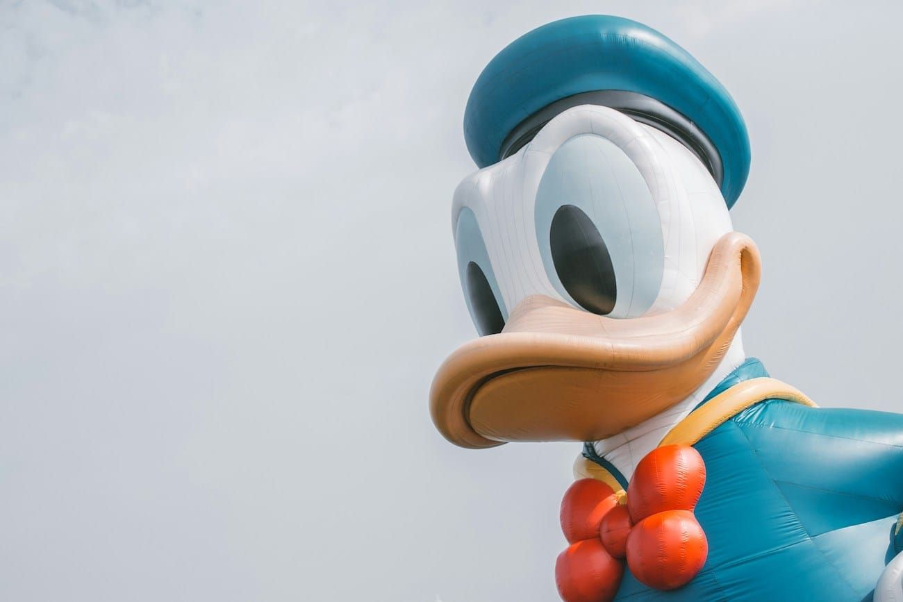donald duck balloon