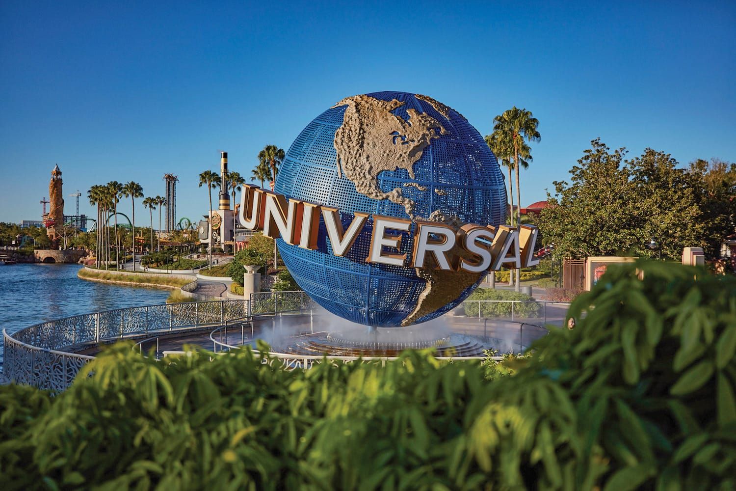 universal orlando globe