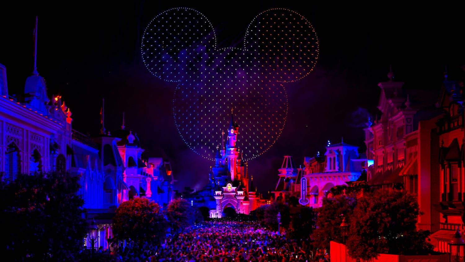 disneyland paris drone show