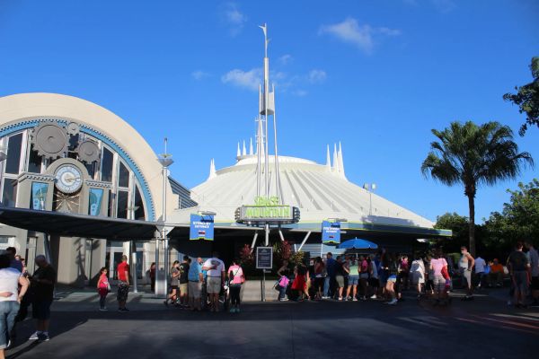 Space Mountain Guest Sustains Minor Head Injury On-Ride