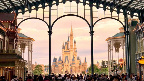 Tokyo Disneyland and Tokyo DisneySea Will Reopen On July 1