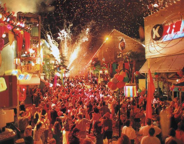 Disney World's Nightclub Complex: Pleasure Island