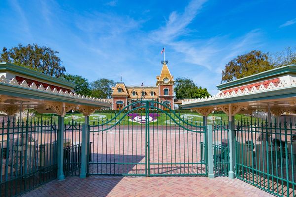 Disneyland cancels Reopening Date of July 17, further delaying plans