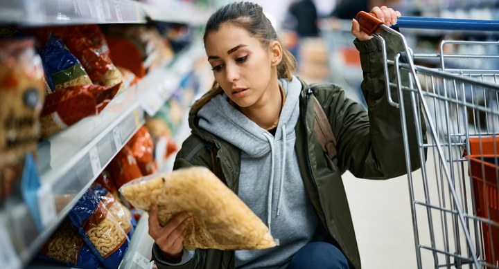 Money hazards: As oil prices drop, will inflation fall too? It's not a given