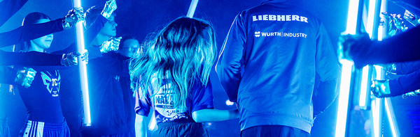 Hand in hand with the pros | Escort kids at the Liebherr Cup Final Four 2026