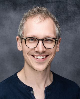 Ian Eaves