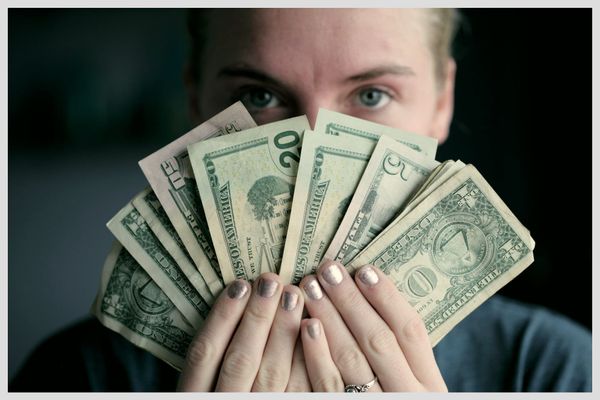 Why People Are Suddenly Saving More in 2025 Around the World — and How You Can Too