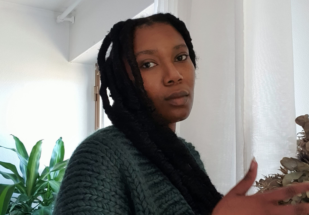 Fassi De Souza, artisane tricoteuse.