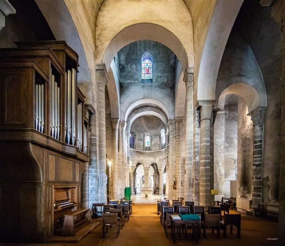 Where can I buy French nuns’ herbal beauty products online?