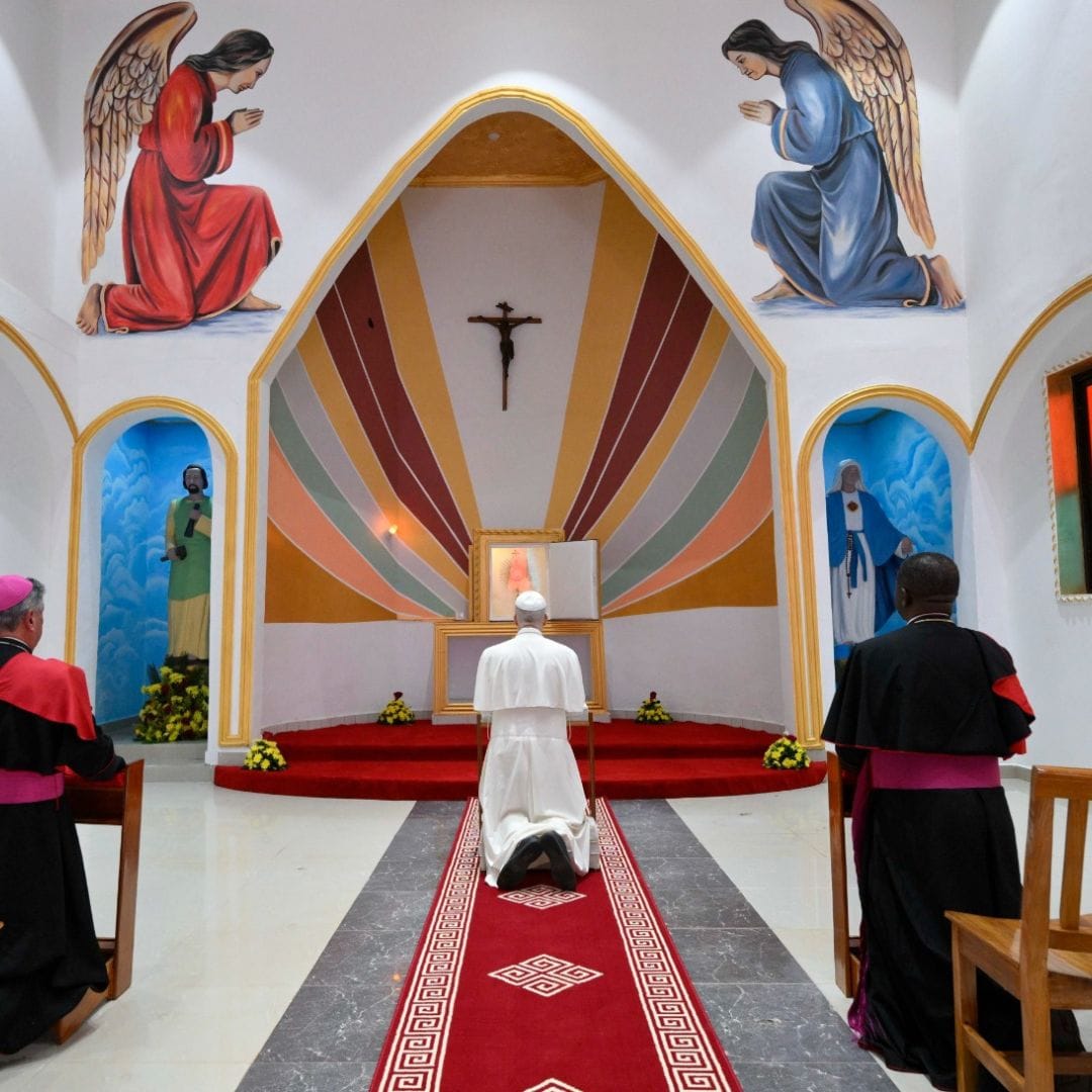 Pope Leo Visits War-Torn City Where Every Parish Is Building a Perpetual Adoration Chapel