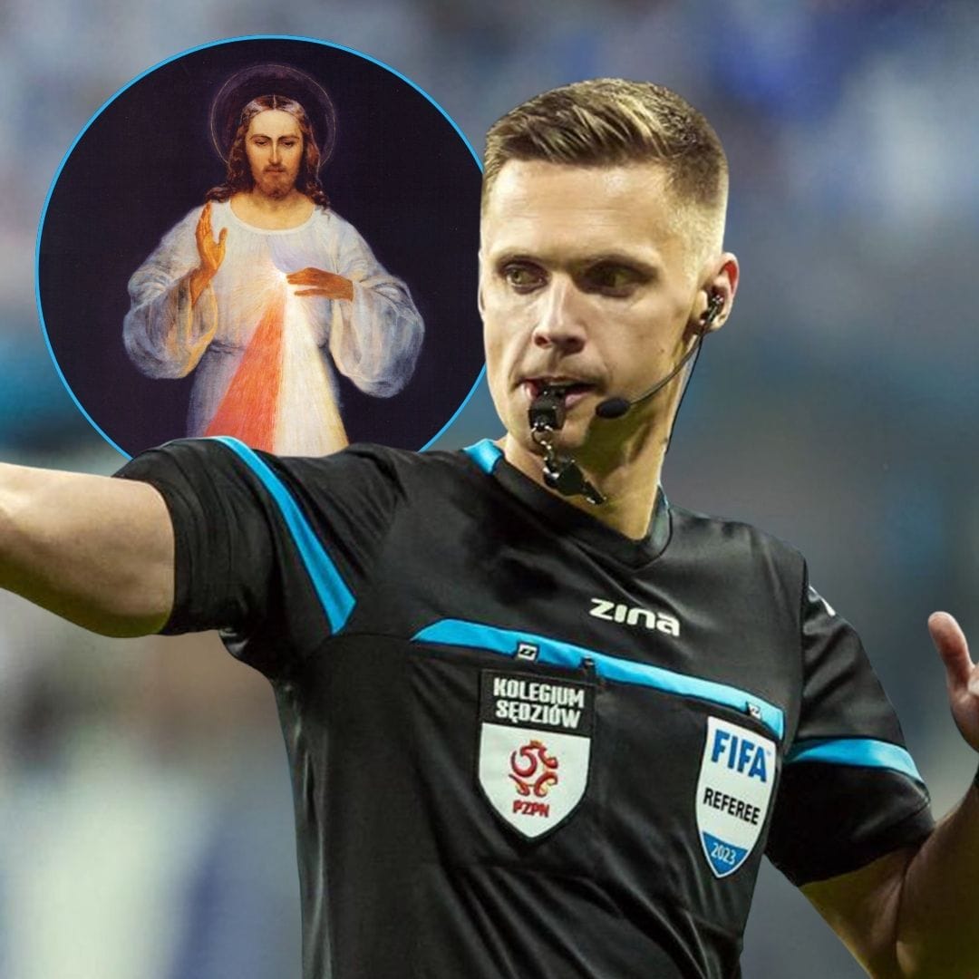 Catholic FIFA Referee Makes Sign of the Cross & Carries Divine Mercy Image to Every Game