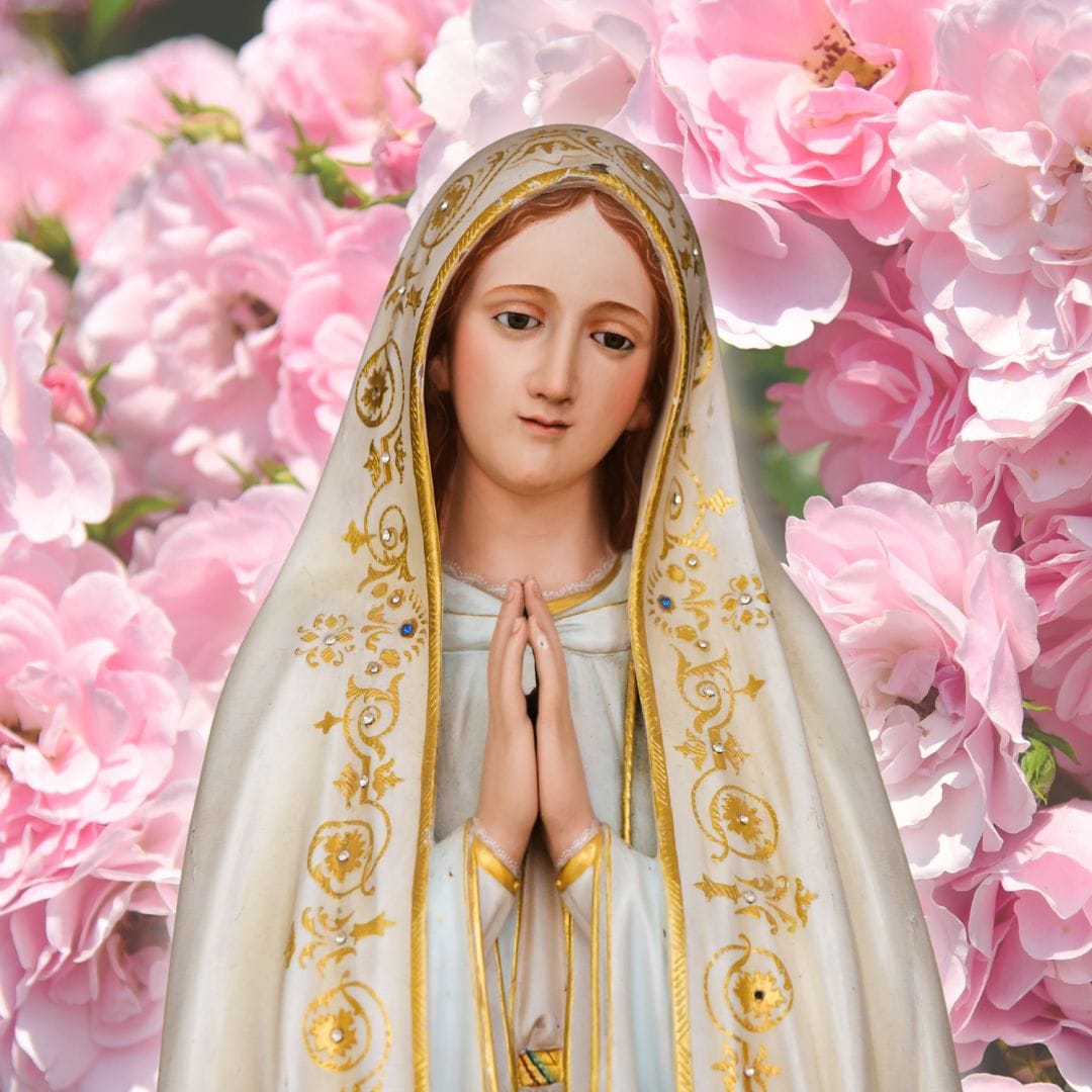 May is Mary's Month: 7 Beautiful Ways to Honor Our Blessed Mother