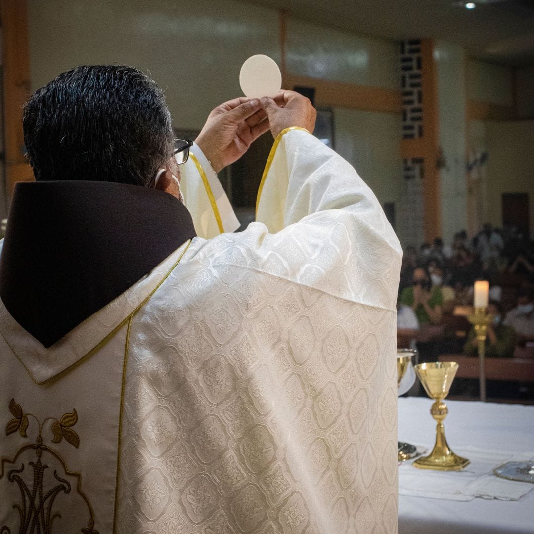 Yes, Skipping Sunday Mass (Without a Good Reason) Is a Grave Sin