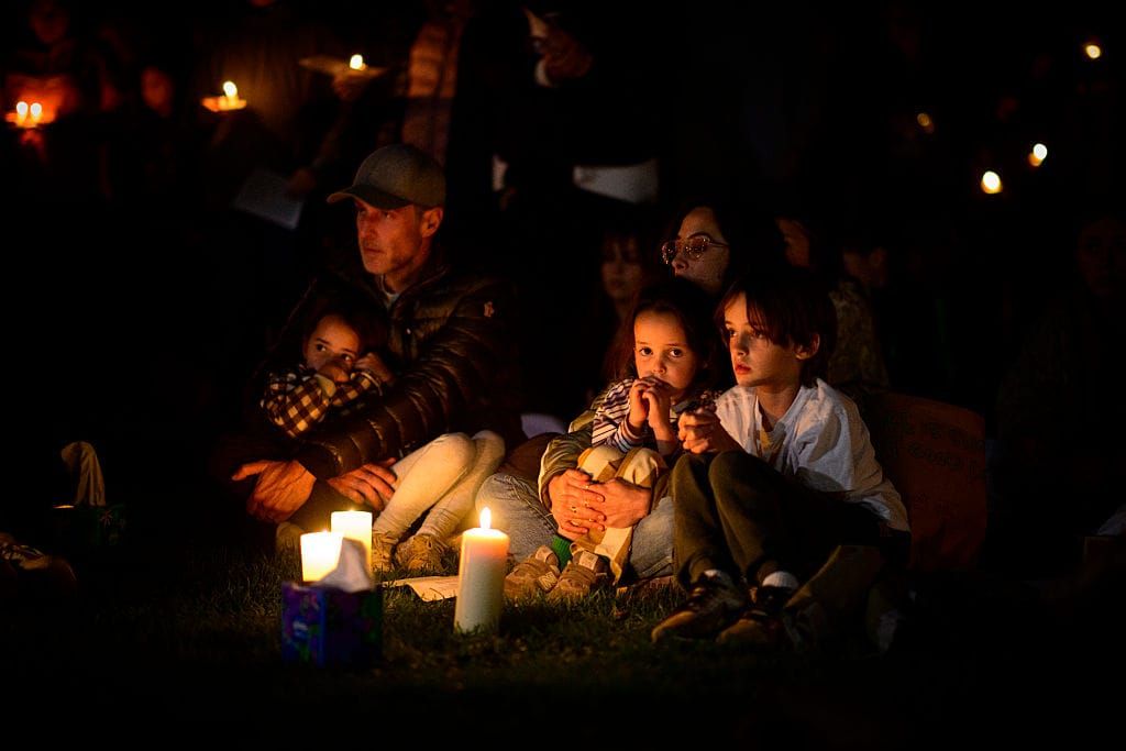 ‘Some Kids Were Praying’: Students Turn to God Amid Tragic Oregon School Shooting