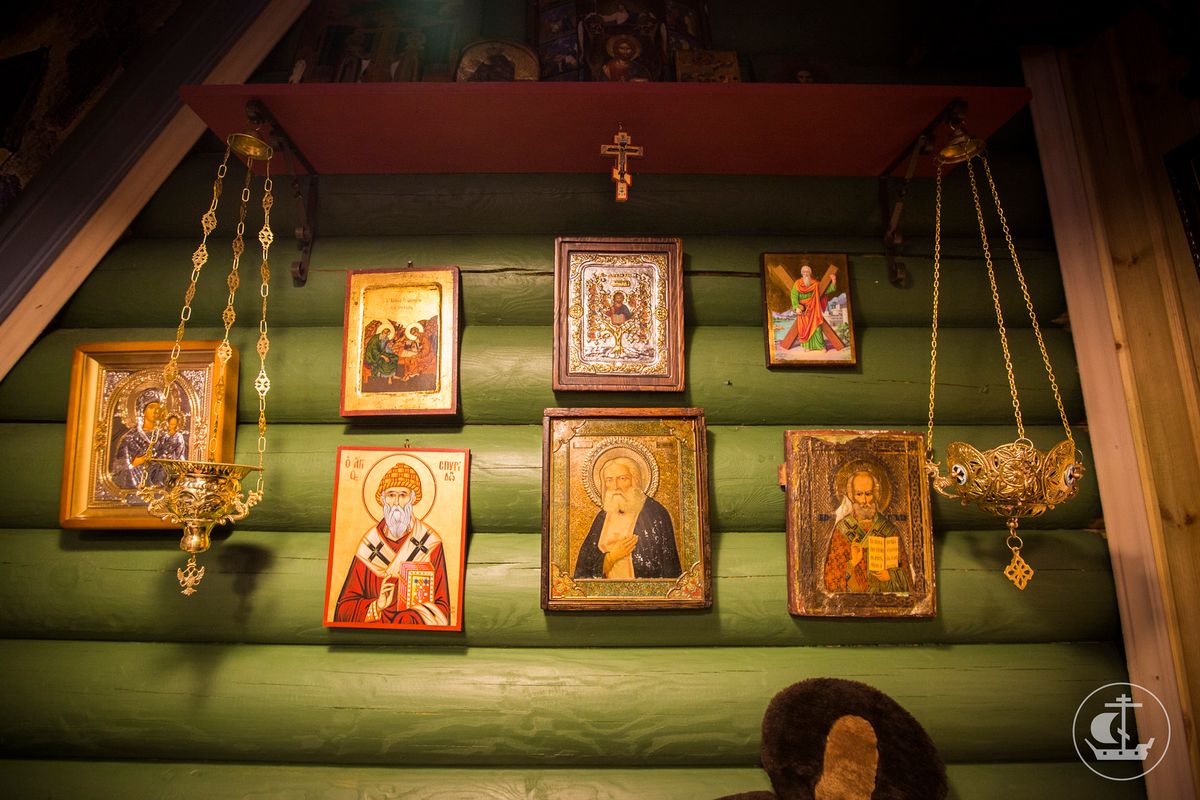 Is Praying to the Saints Idolatrous?