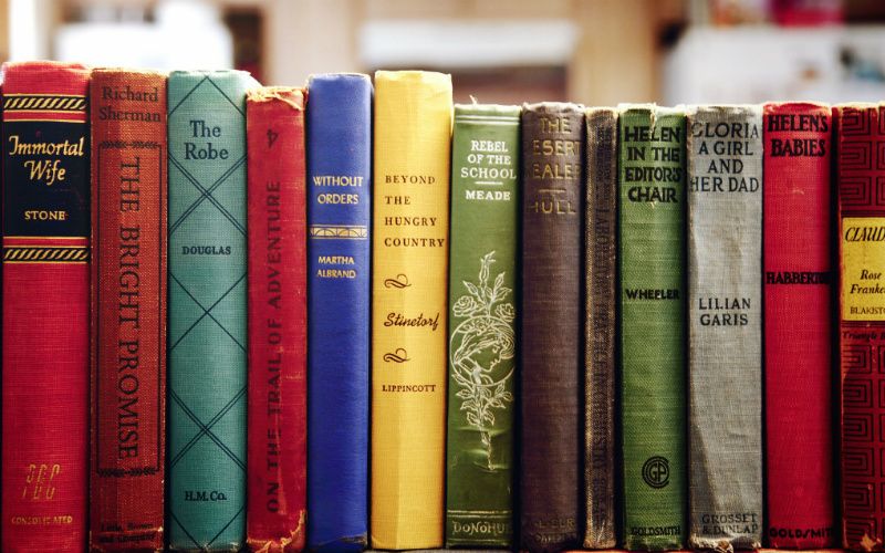 3 Secular Books That'll Make You a Better Evangelist