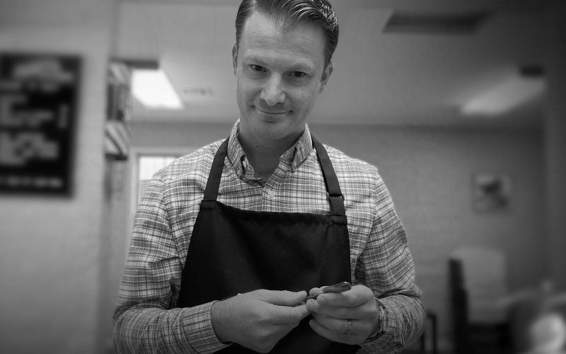 When a Barber & Fmr. Protestant Minister From Arkansas Fell in Love with the Eucharist