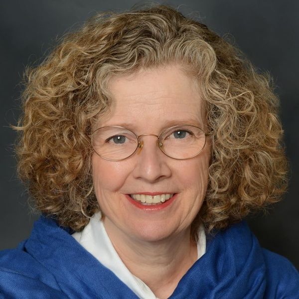 Valerie Schmalz