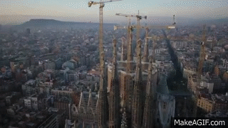 albertocvr, YouTube / makeagif.com