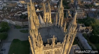 Nina Blueroom, YouTube / makeagif.com