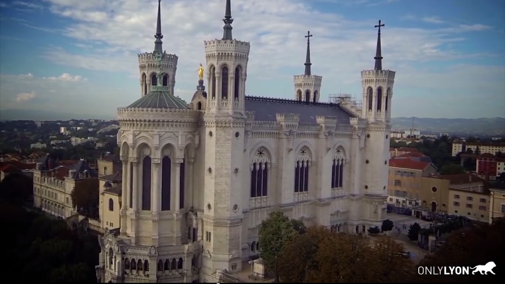 Aderly-ONLYLYON / YouTube