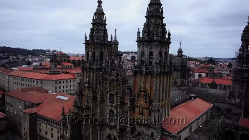 albertocvr / YouTube