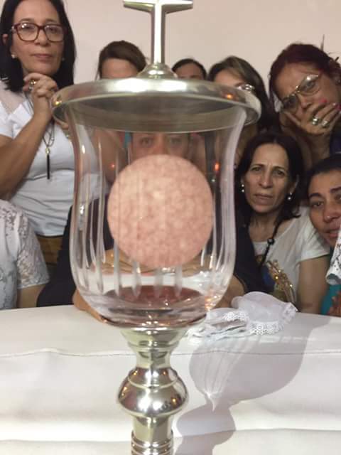 Denis Caldas Cervinskis, Facebook