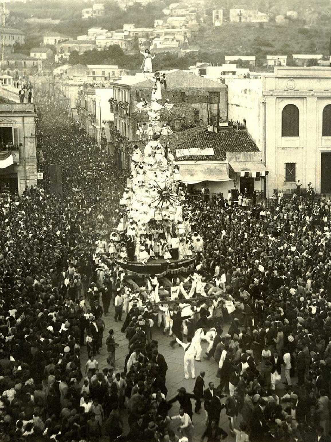 Public Domain, Wikipedia