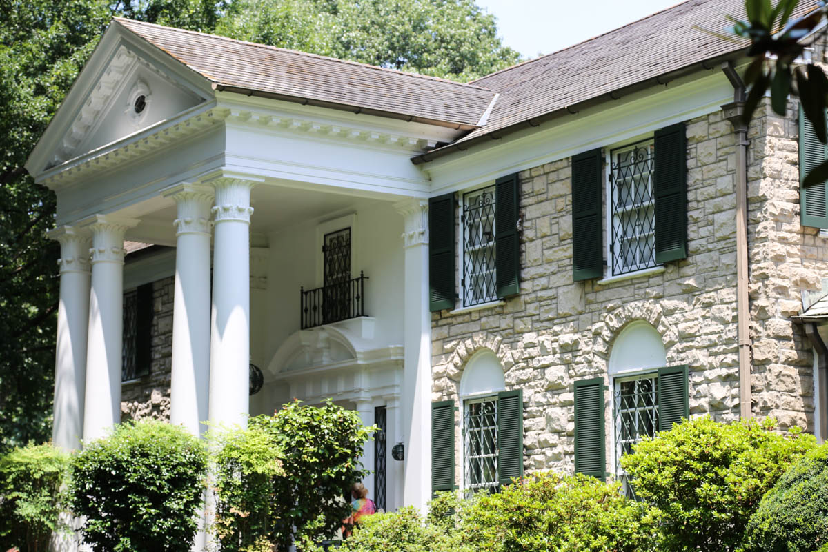 Tältä näyttää Elviksen kotona