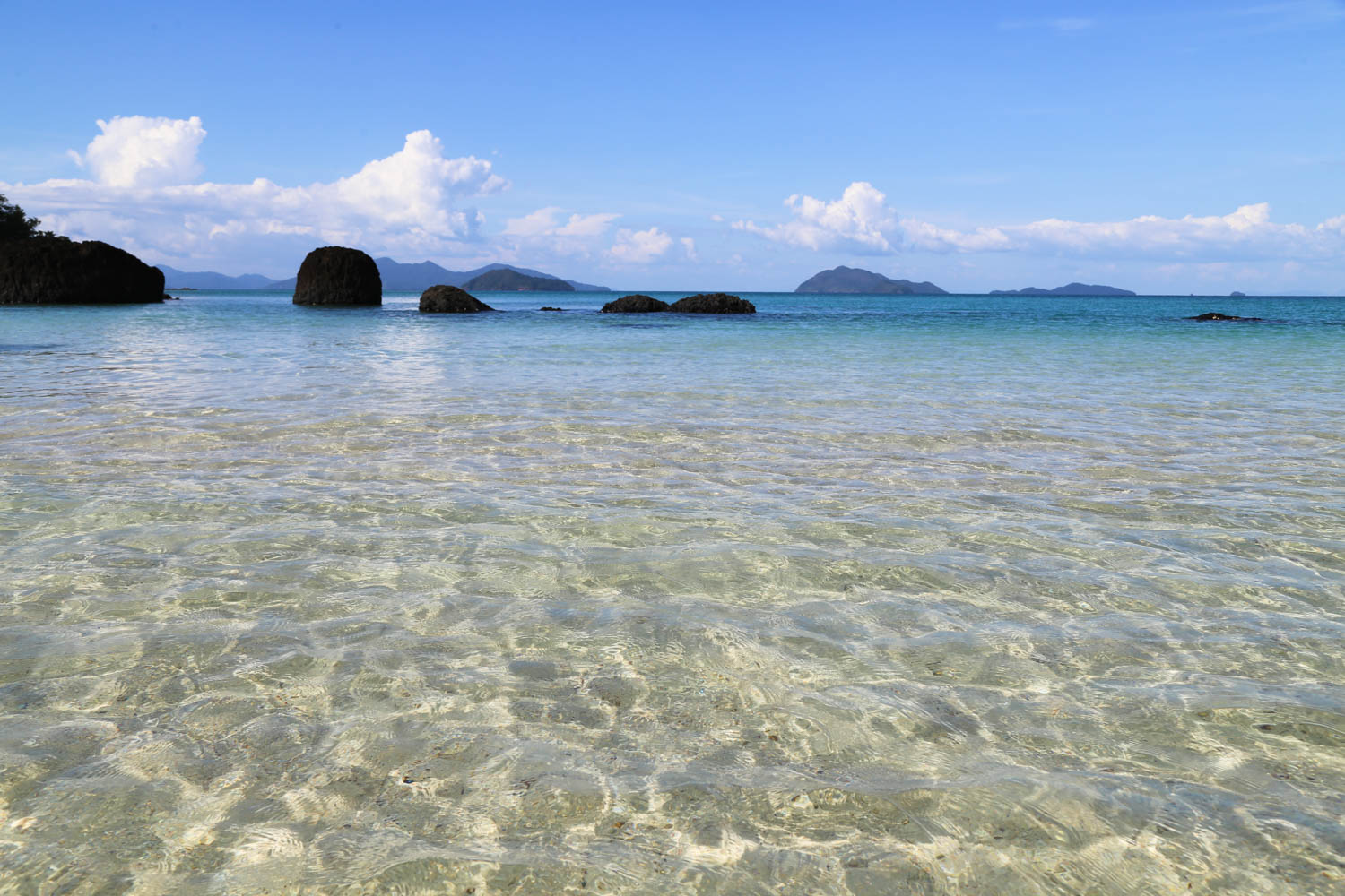 Säästääkö Thaimaan omatoimilomissa?