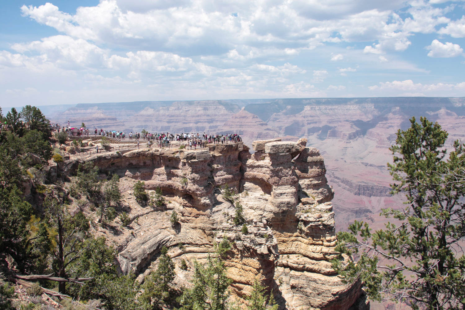 "Se paikka on hirveä turistirysä!"