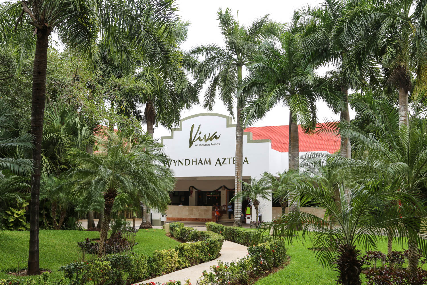 Laiskanpulskea lomailija all inclusive -hotellissa