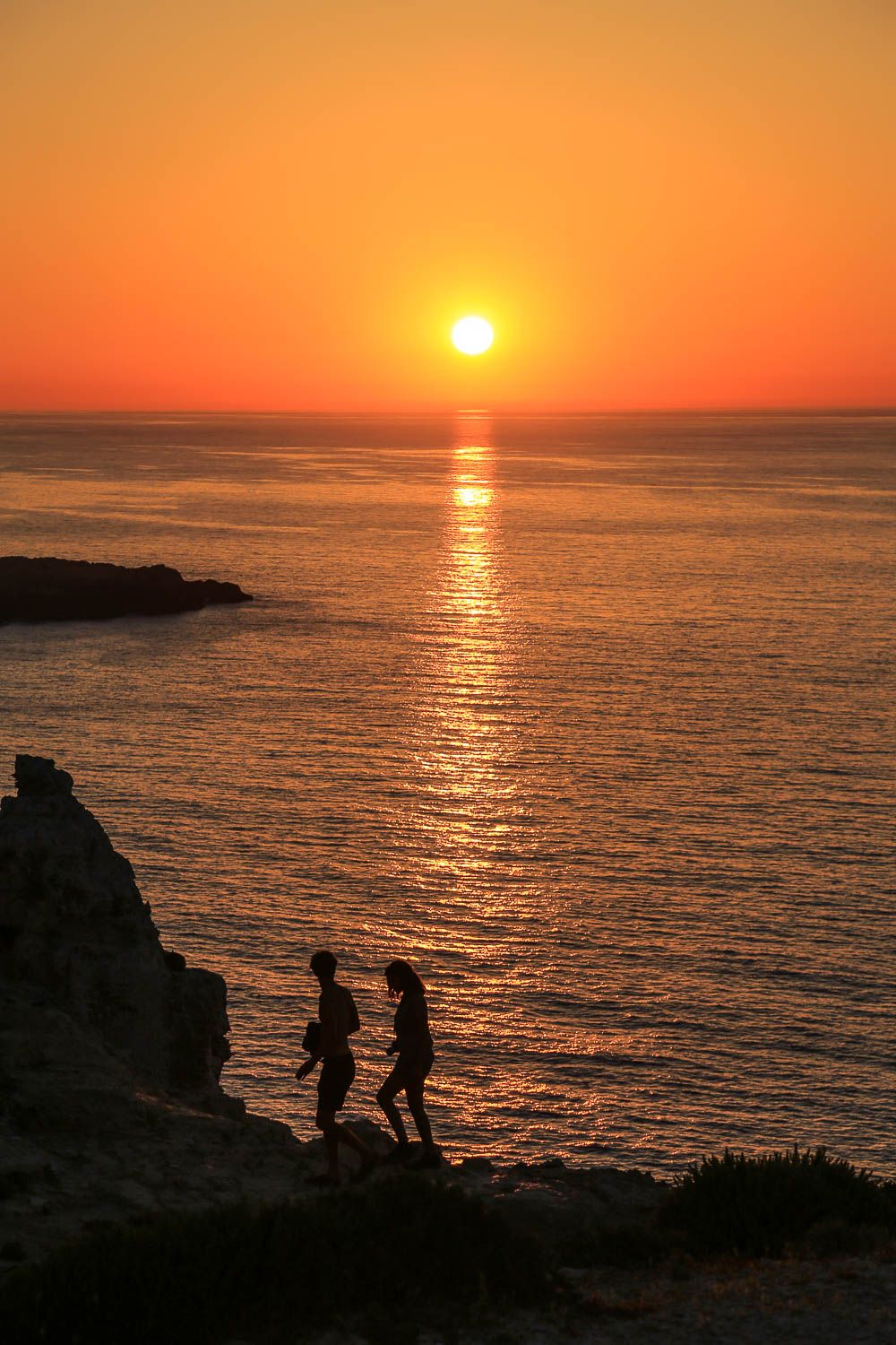 Menorcan upeimmat auringonlaskut: https://walleni.us/
