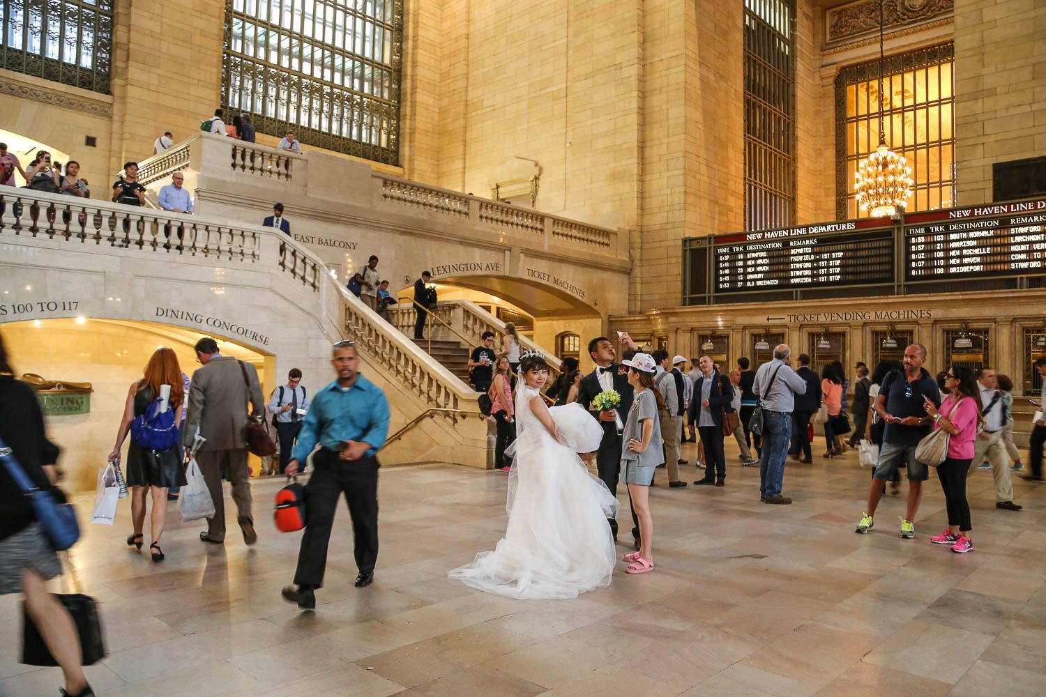 New York Grand Central Terminal: https://walleni.us/