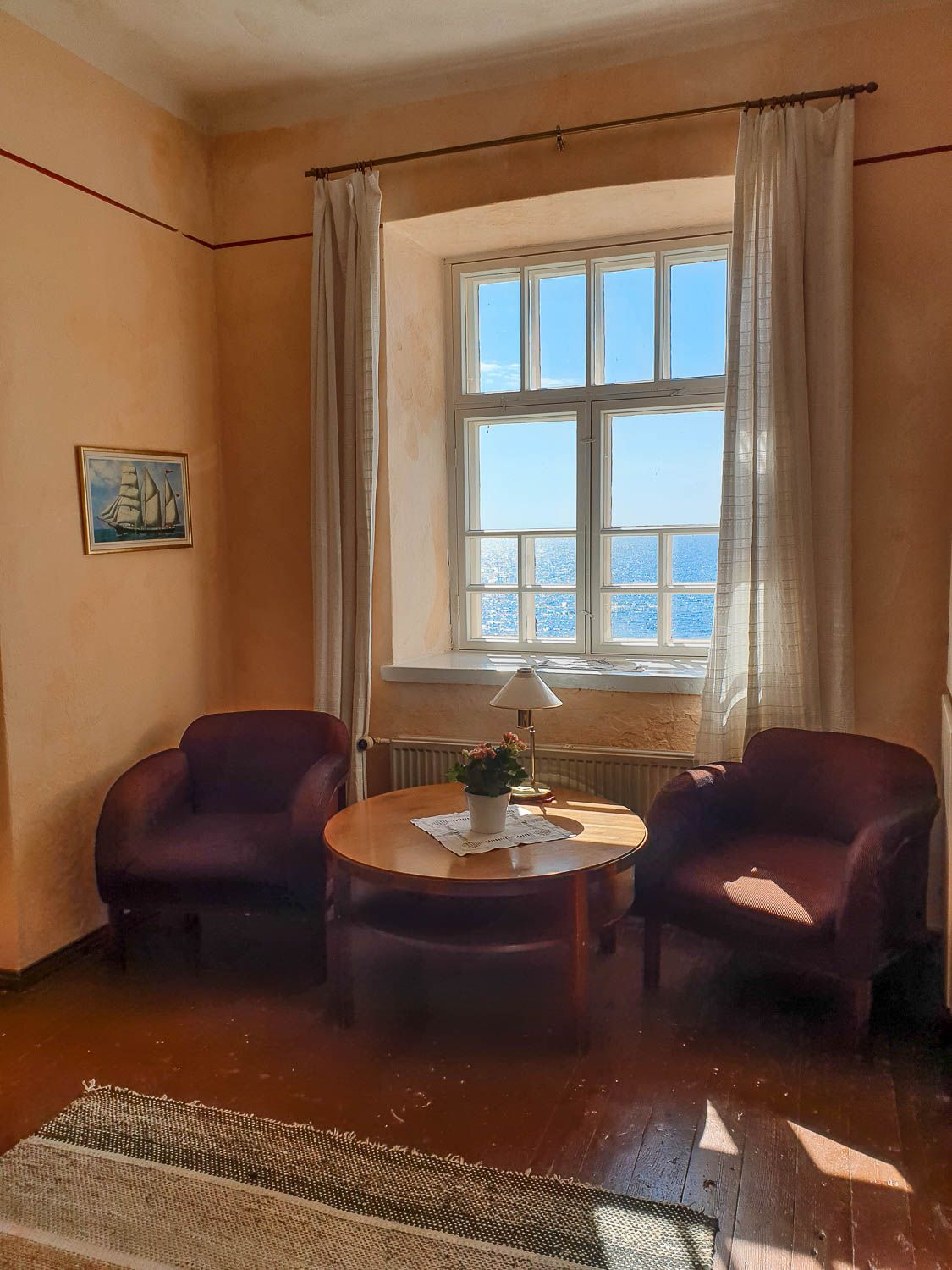 Bengtskärin majakka sisältä. Kuva: Sanna Wallenius, https://walleni.us/