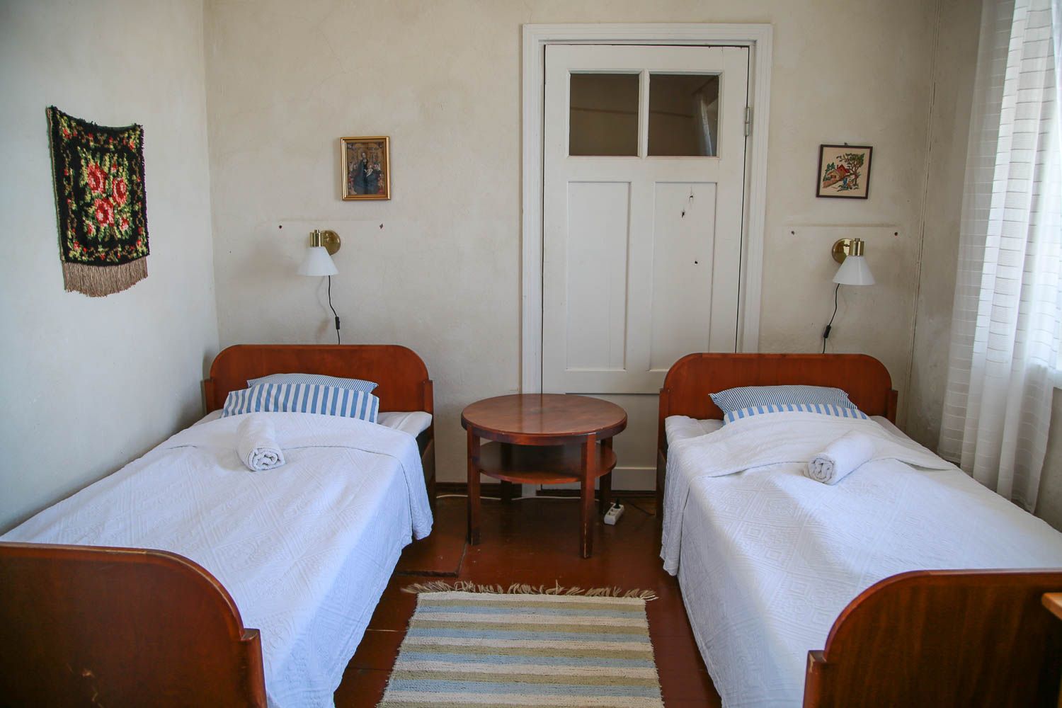 Bengtskärin majakkahotellin huoneet. Kuva: Sanna Wallenius https://walleni.us/