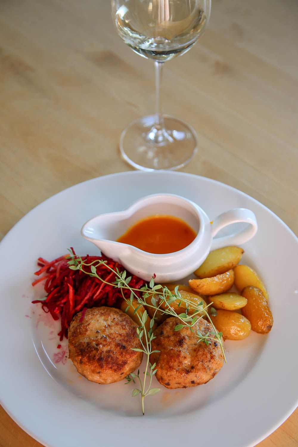 Tulivee ravintola, Viro. Lue lisää: https://walleni.us/ Kuva: Sanna Wallenius