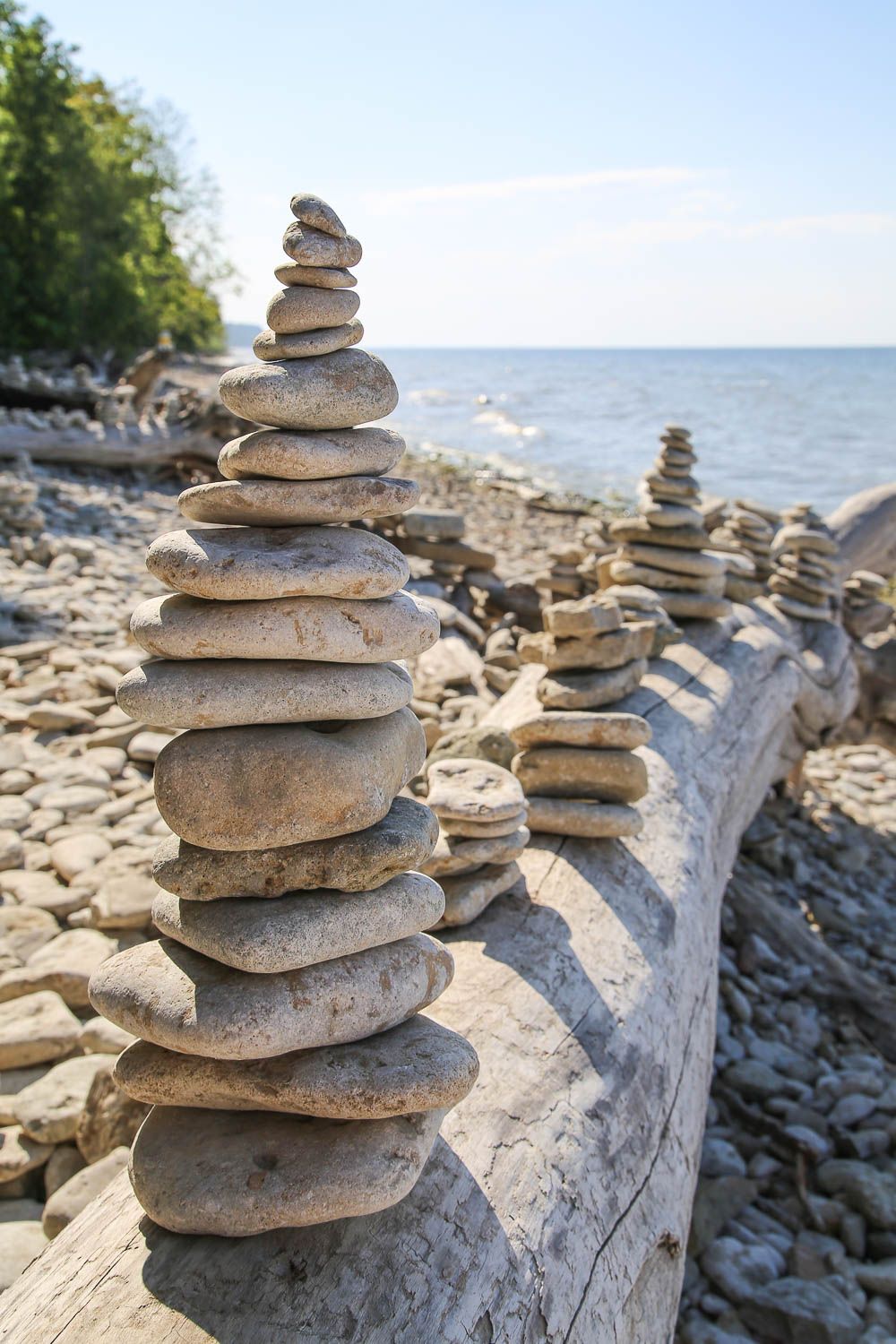 Ontika Cliff ja Valaste ranta, Viro. Lue lisää: https://walleni.us/ Kuva: Sanna Wallenius