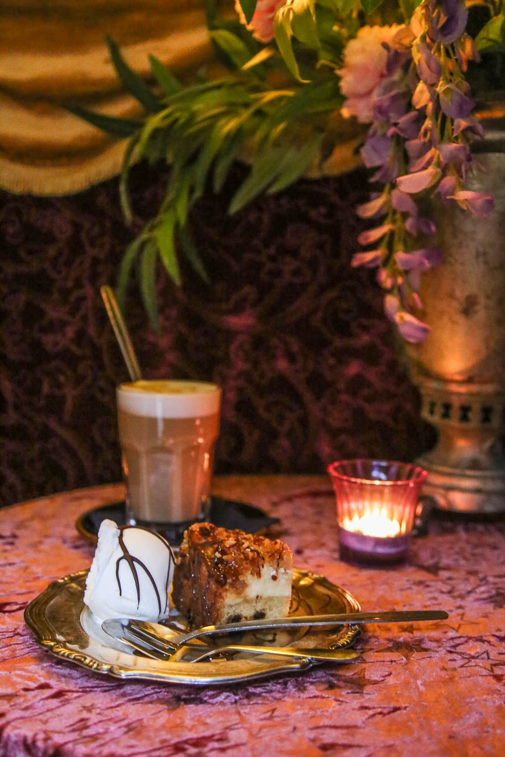 Chocolaterie Pierre. Lisää kuvia ja ravintola-arvio: https://walleni.us/