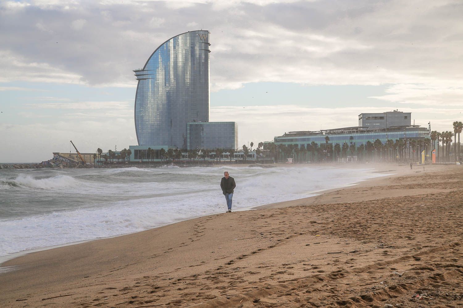 Barcelonan nähtävyydet: https://walleni.us/