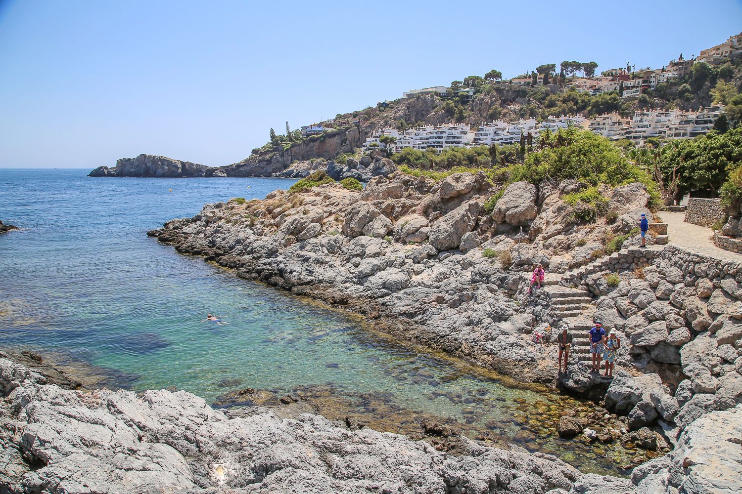 La Herradura: https://walleni.us/
