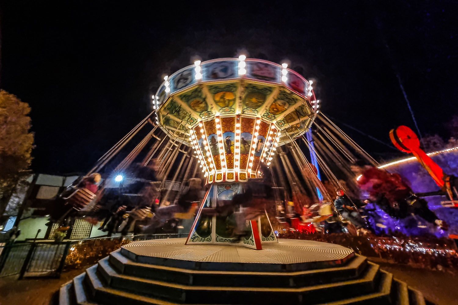 Lintsin valokarnevaali. Kuva: Sanna Wallenius https://walleni.us/