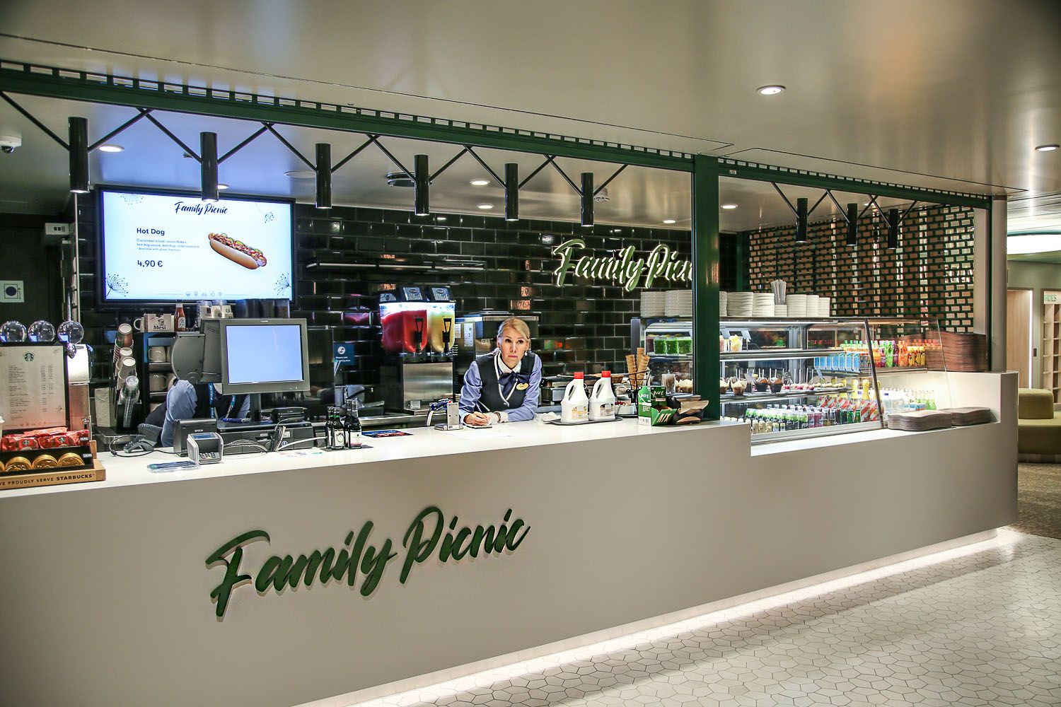 Kuva: Sanna Wallenius. Lue lisää https://walleni.us/