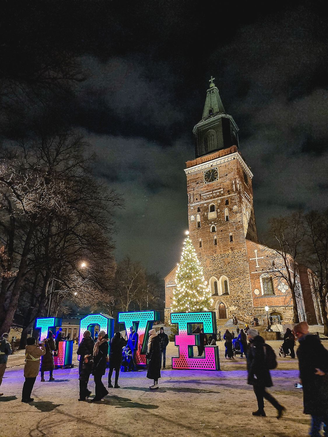 Kuvat: Sanna Wallenius. Blogi: https://walleni.us/