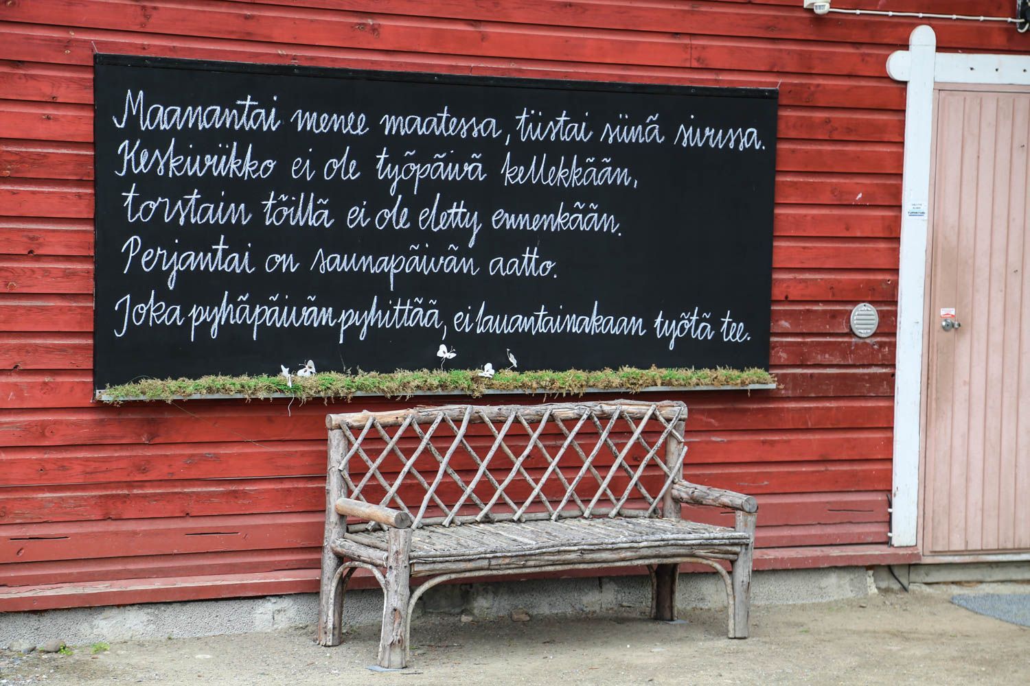 En enää haaveile eläkepäivistä tai seuraavasta lomasta