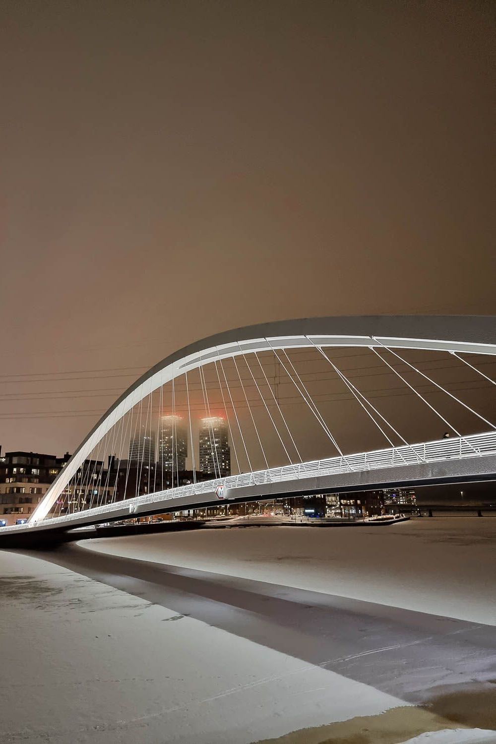 Lux Helsinki 2022 hiipi kaupunkiin salaa: poikkeusvuoden valoteokset